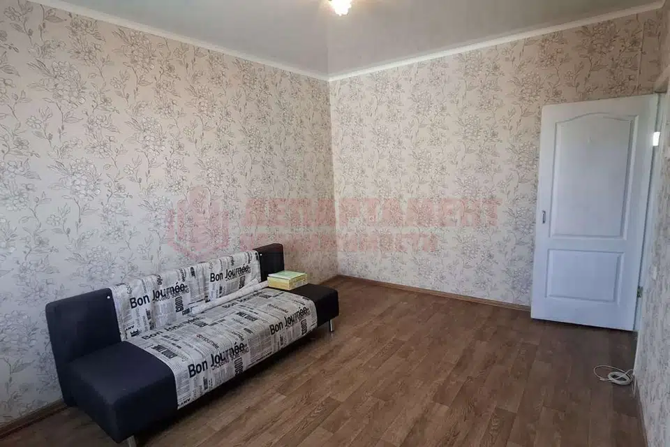Продаётся 2-комнатная квартира, 63.6 м²