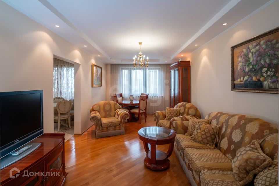 Продаётся 3-комнатная квартира, 86.7 м²
