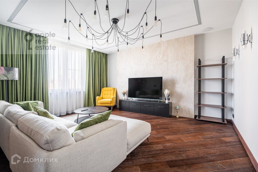 Сдаётся 2-комнатная квартира, 90 м²