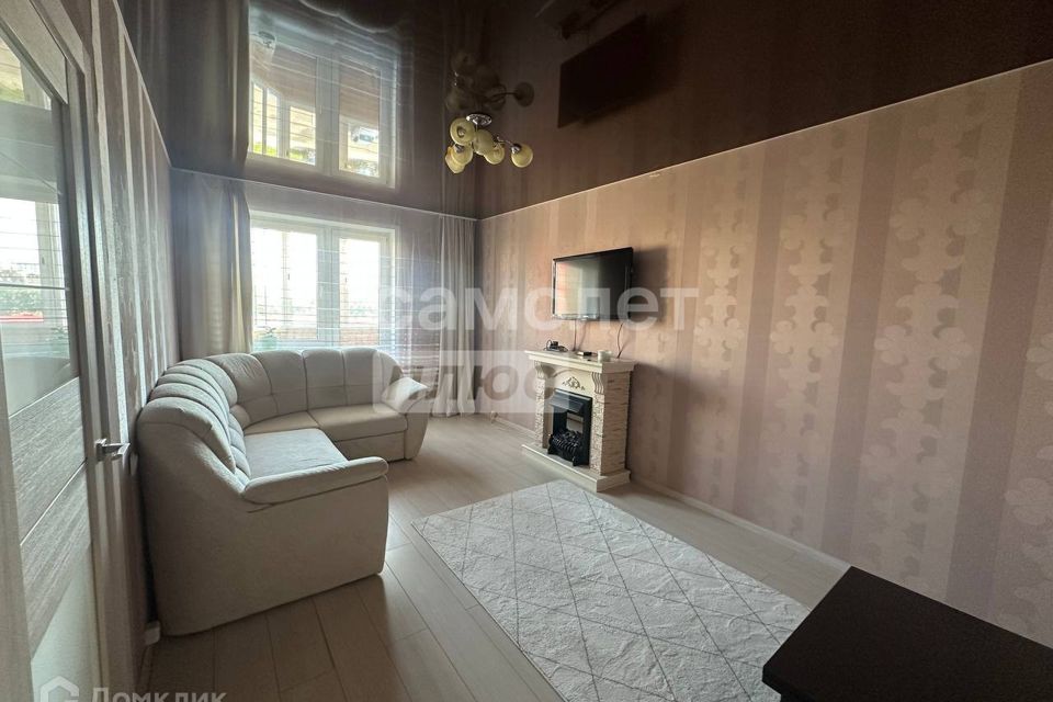 Продаётся 2-комнатная квартира, 55.9 м²