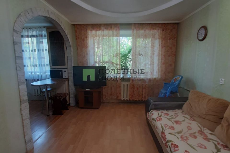 Продаётся 3-комнатная квартира, 54.3 м²