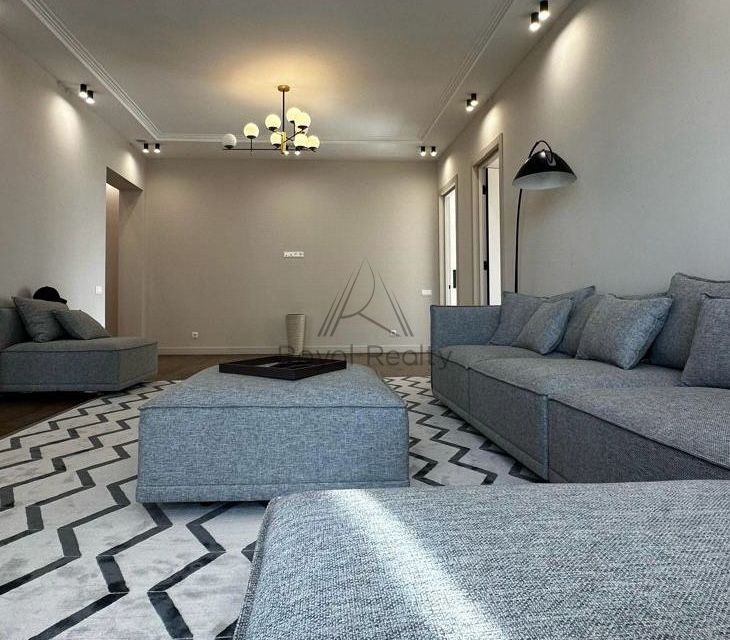 Сдаётся 2-комнатная квартира, 78 м²