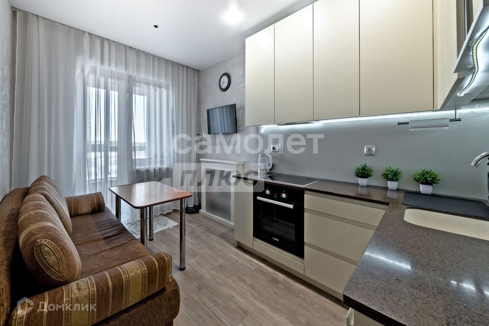 Продаётся 1-комнатная квартира, 37.4 м²