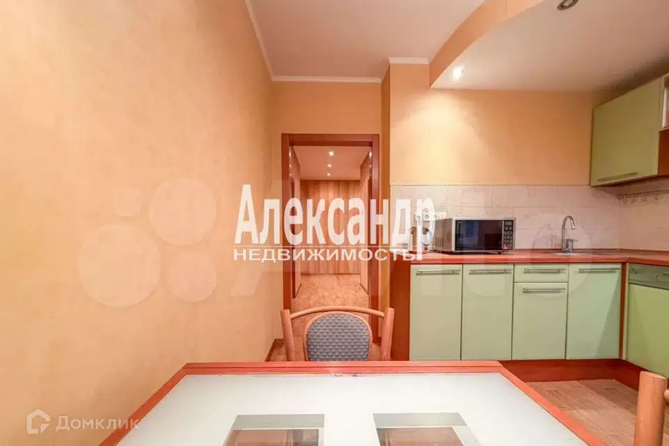 Продаётся 2-комнатная квартира, 63.3 м²