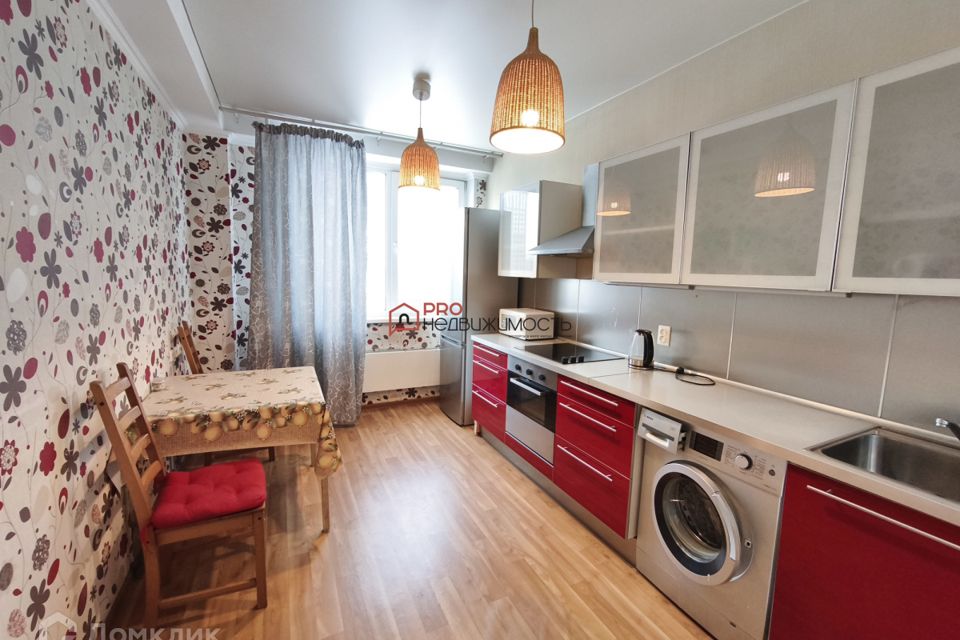 Продаётся 2-комнатная квартира, 69.8 м²