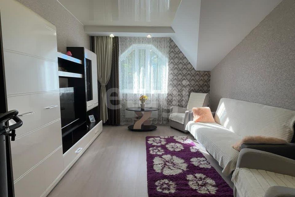 Продаётся 3-комнатная квартира, 72.8 м²