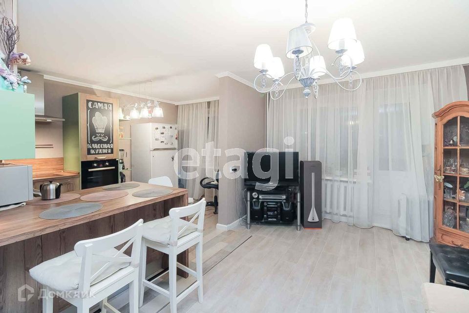 Продаётся 3-комнатная квартира, 66.3 м²