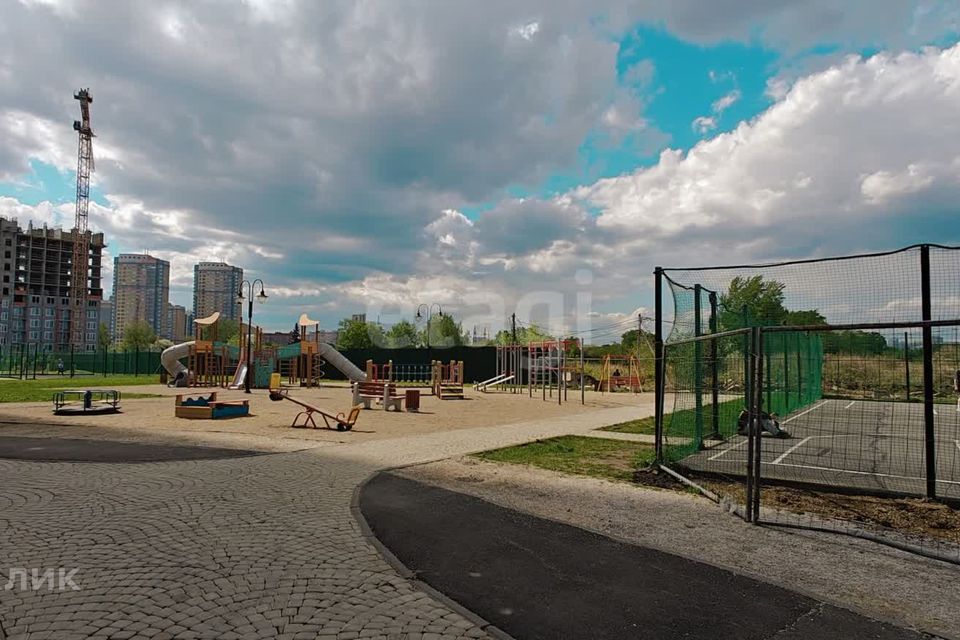 Продаётся 3-комнатная квартира, 71.2 м²