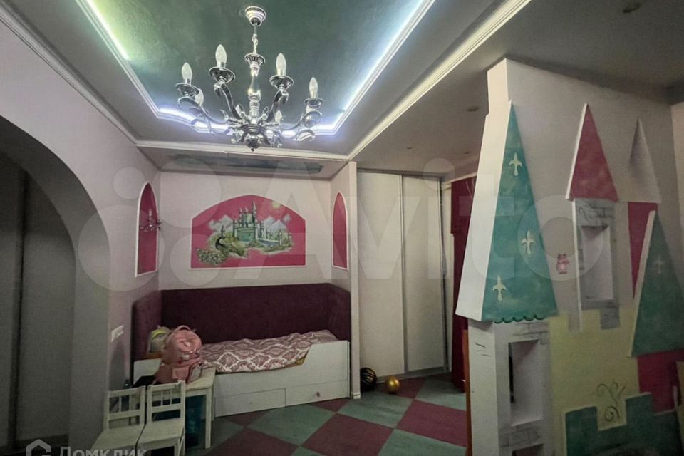 Продаётся 3-комнатная квартира, 86 м²