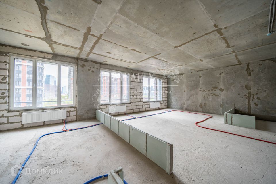 Продаётся 2-комнатная квартира, 70.8 м²