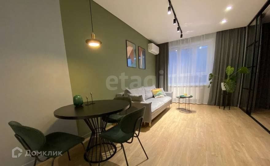 Сдаётся 2-комнатная квартира, 58 м²