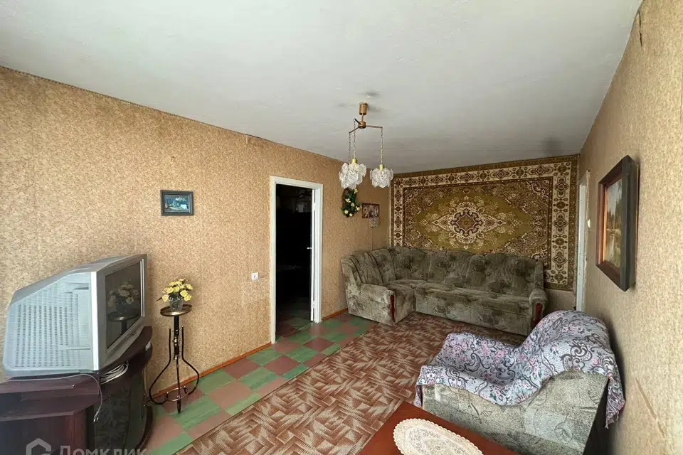 Продаётся 3-комнатная квартира, 55.6 м²