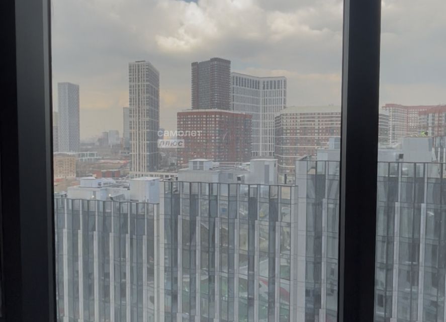 Продаётся 4-комнатная квартира, 103.6 м²