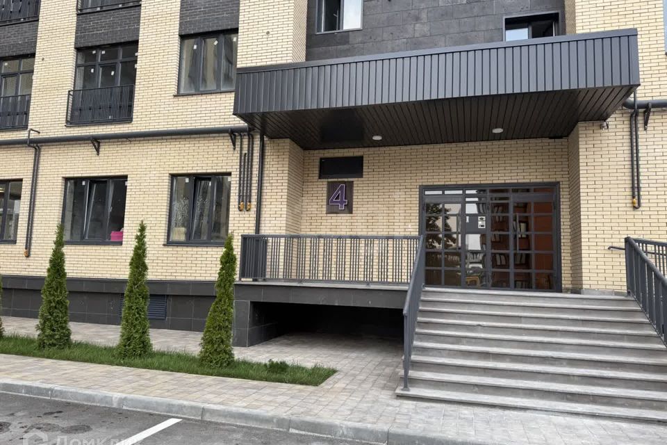 Продаётся 1-комнатная квартира, 51.5 м²