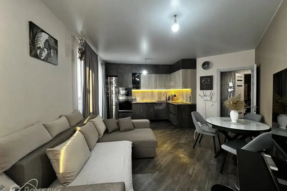 Продаётся 1-комнатная квартира, 45.7 м²