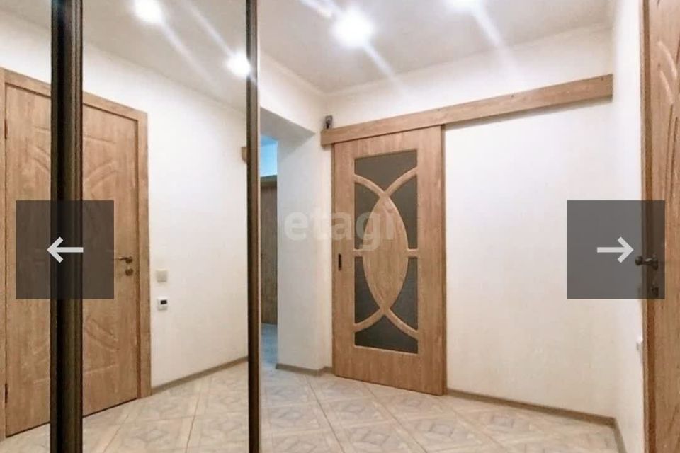Продаётся 2-комнатная квартира, 62 м²