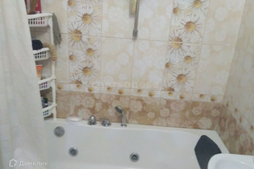 Продаётся 1-комнатная квартира, 47 м²