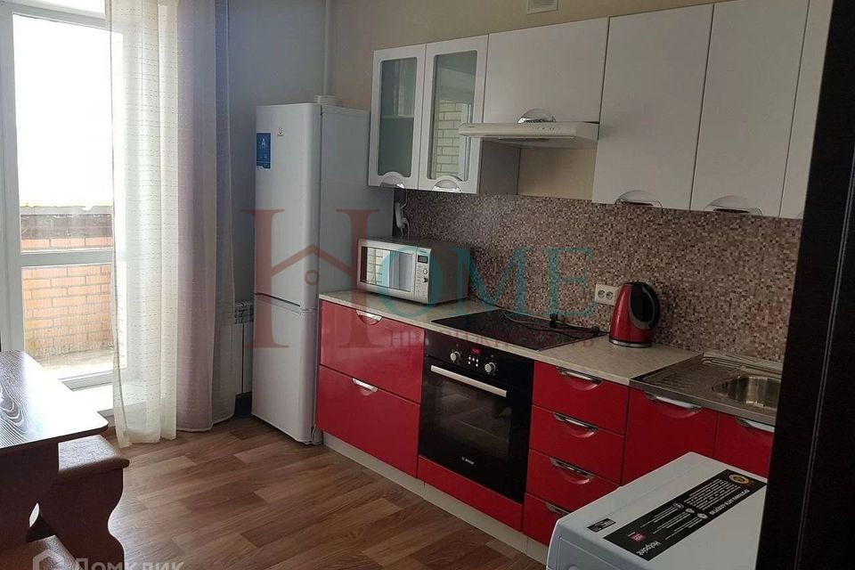 Сдаётся 1-комнатная квартира, 40 м²