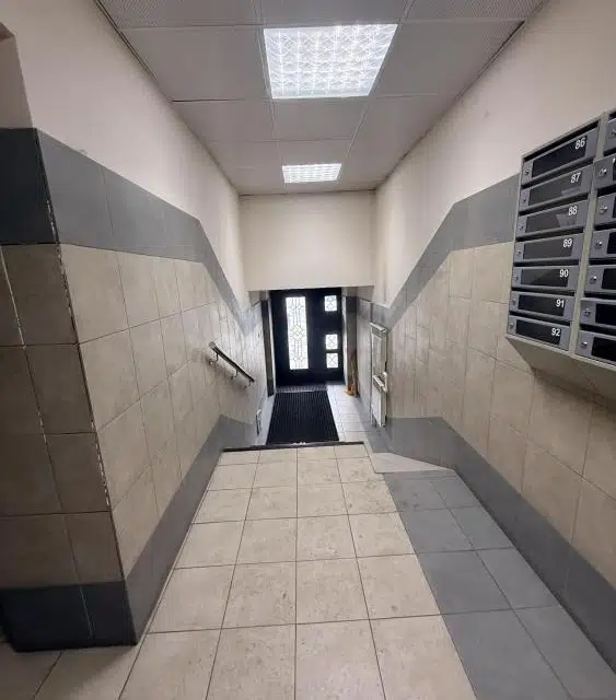 Продаётся 2-комнатная квартира, 63 м²