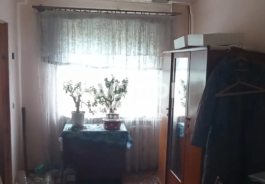 Продаётся 3-комнатная квартира, 52.1 м²