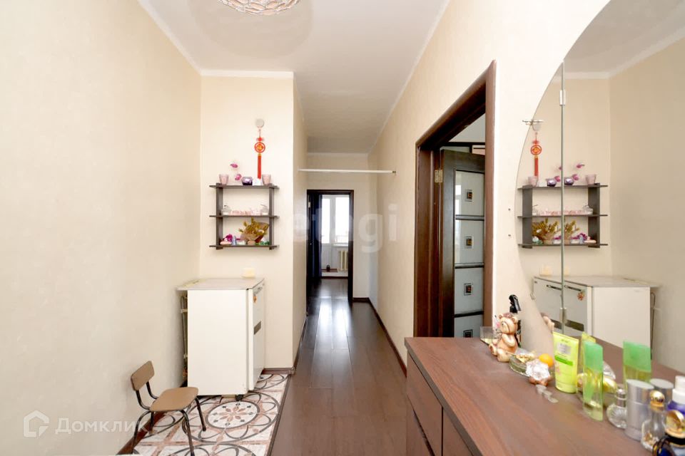 Продаётся 4-комнатная квартира, 89.6 м²