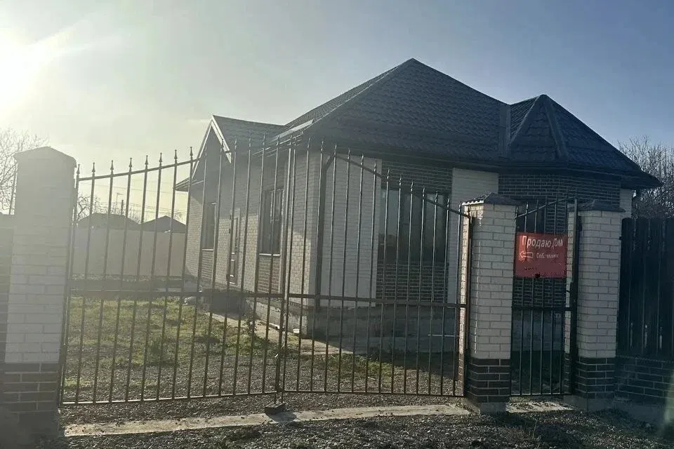 Продаётся 1-этажный дом, 122 м²