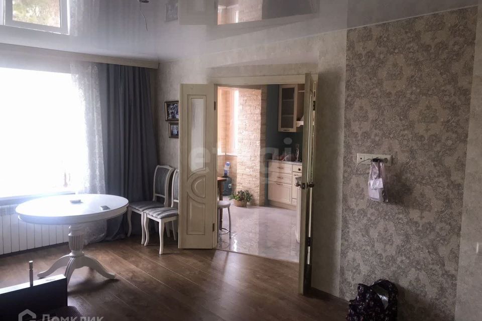 Продаётся 3-комнатная квартира, 64 м²