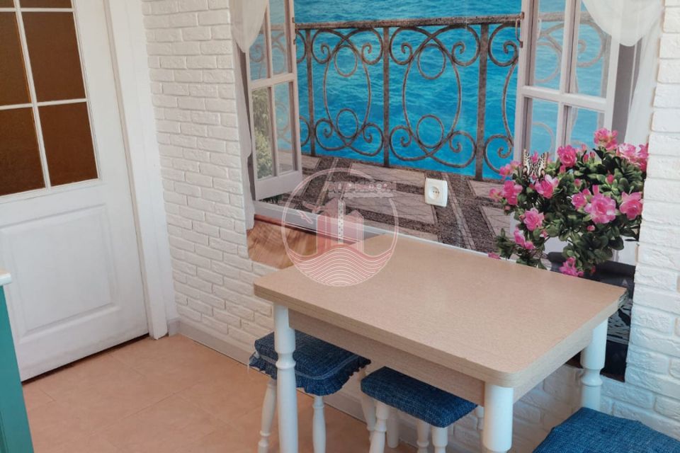 Продаётся 3-комнатная квартира, 62 м²