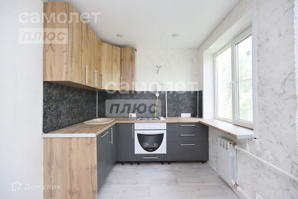 Продаётся 2-комнатная квартира, 60.2 м²