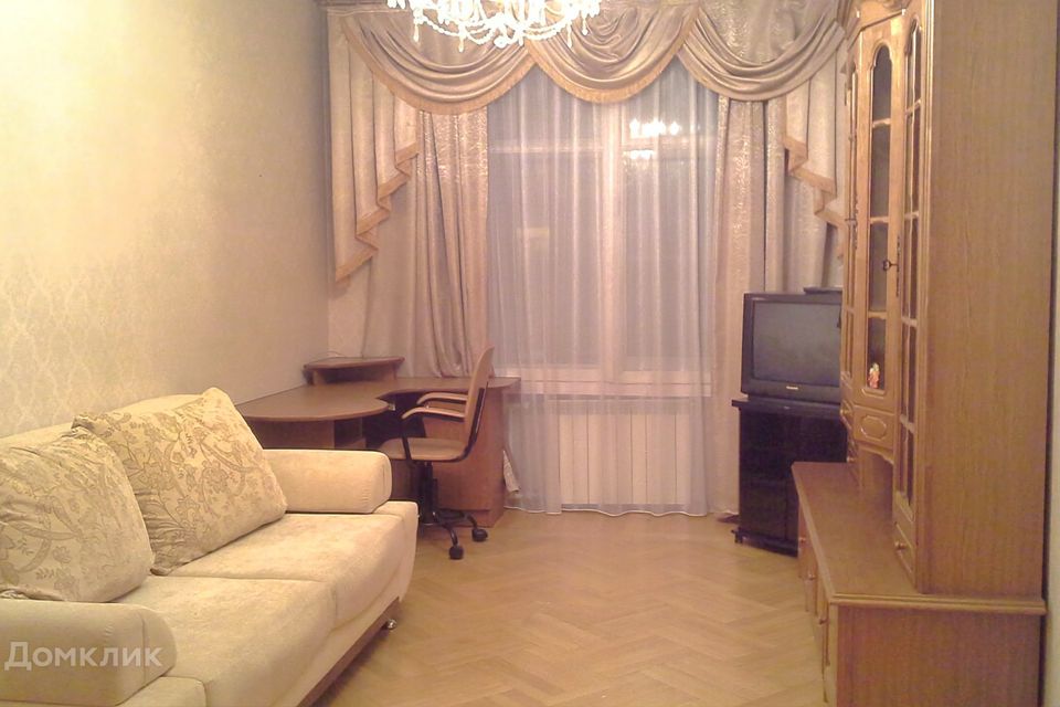 Сдаётся 2-комнатная квартира, 54 м²