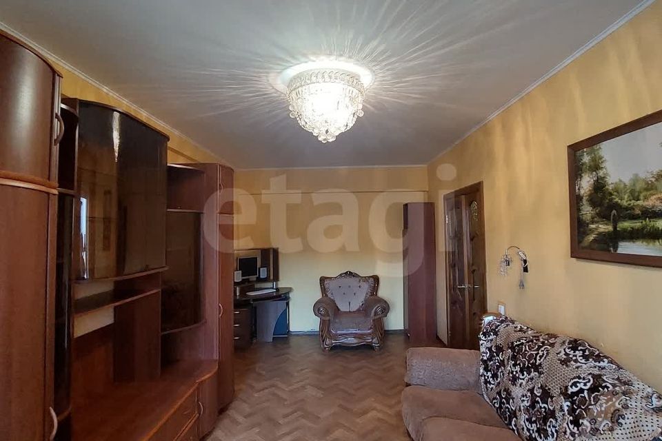 Продаётся 2-комнатная квартира, 58.2 м²