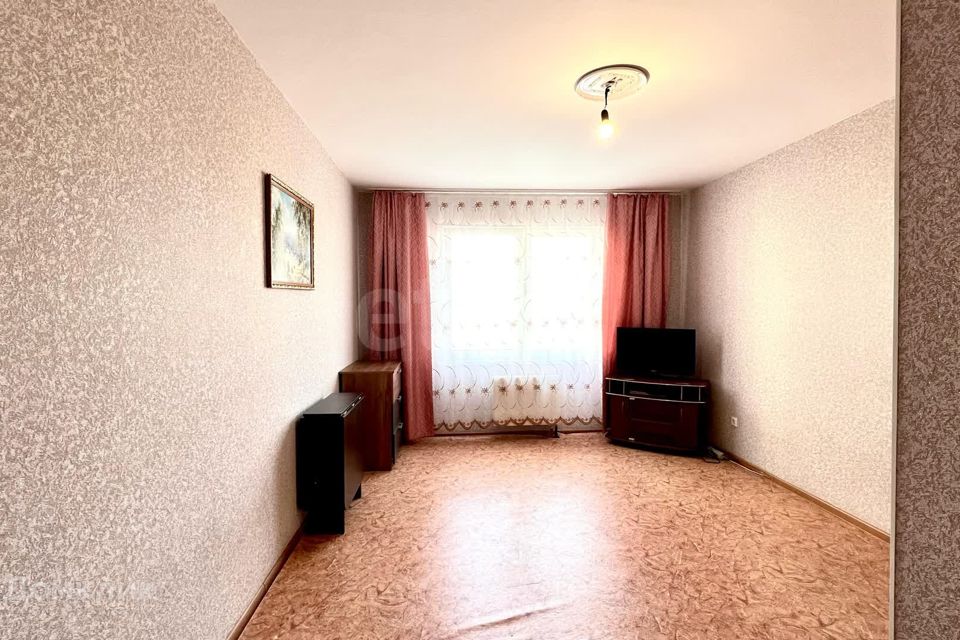 Продаётся 1-комнатная квартира, 35.9 м²