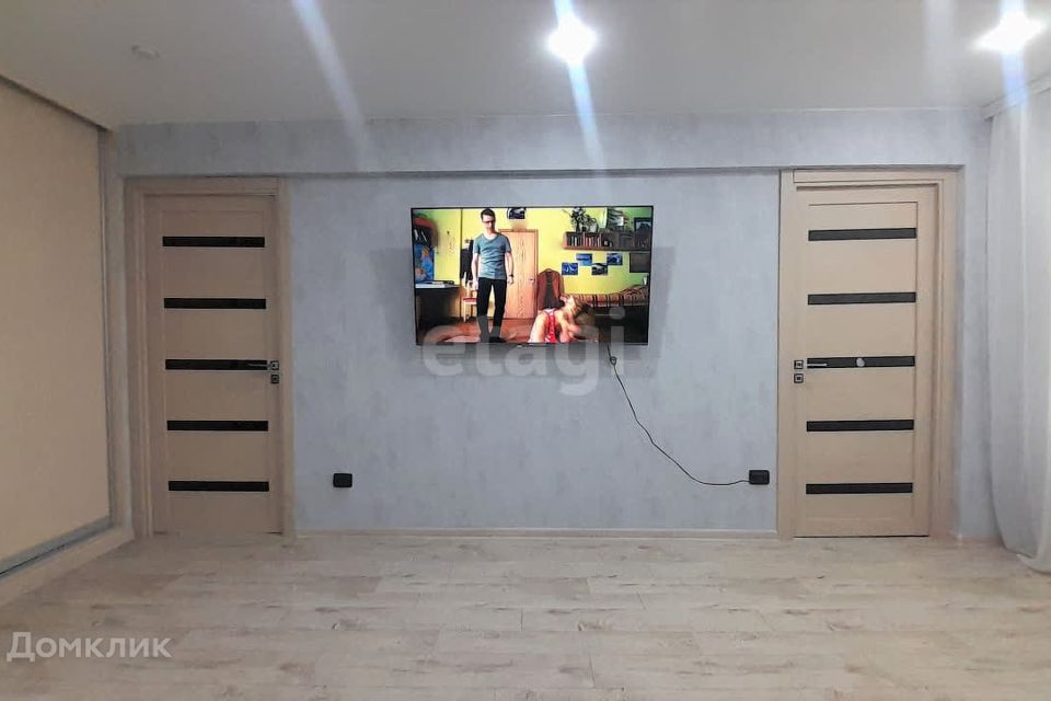 Продаётся 3-комнатная квартира, 49.2 м²
