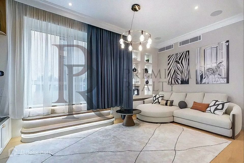 Продаётся 3-комнатная квартира, 130 м²