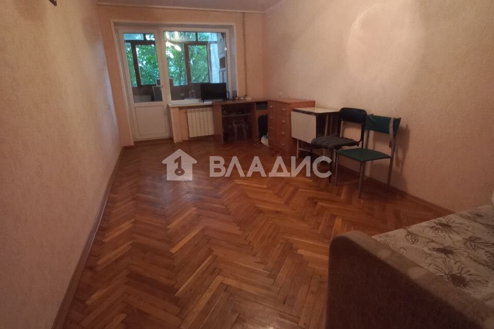 Продаётся 1-комнатная квартира, 37.4 м²