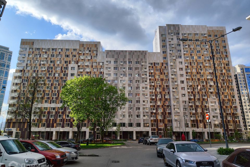 Продаётся 1-комнатная квартира, 40.8 м²