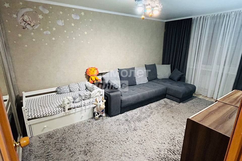 Продаётся 1-комнатная квартира, 37 м²