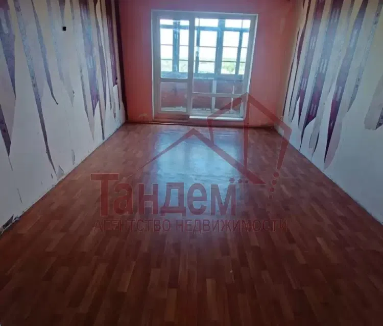 Продаётся 4-комнатная квартира, 82 м²