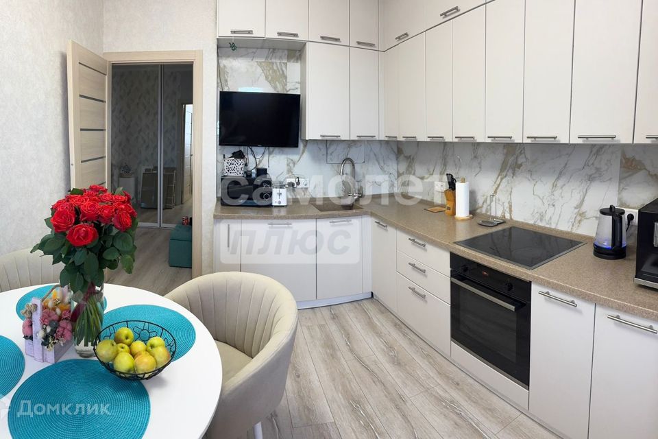 Продаётся 2-комнатная квартира, 61 м²