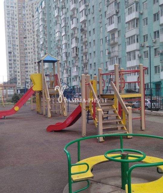 Продаётся 3-комнатная квартира, 80 м²