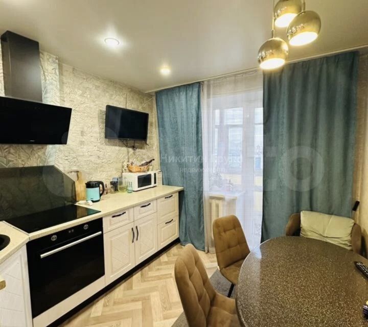 Продаётся 3-комнатная квартира, 64 м²