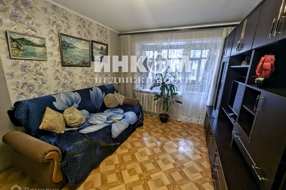 Продаётся 3-комнатная квартира, 60 м²