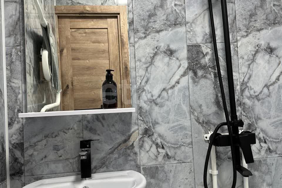Продаётся 3-комнатная квартира, 46.3 м²