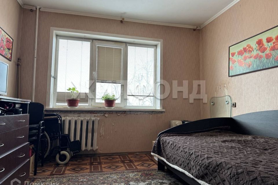 Продаётся 3-комнатная квартира, 61.7 м²