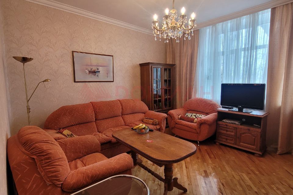 Продаётся 3-комнатная квартира, 56.7 м²