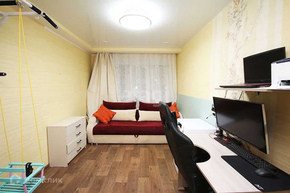 Продаётся 3-комнатная квартира, 58.6 м²