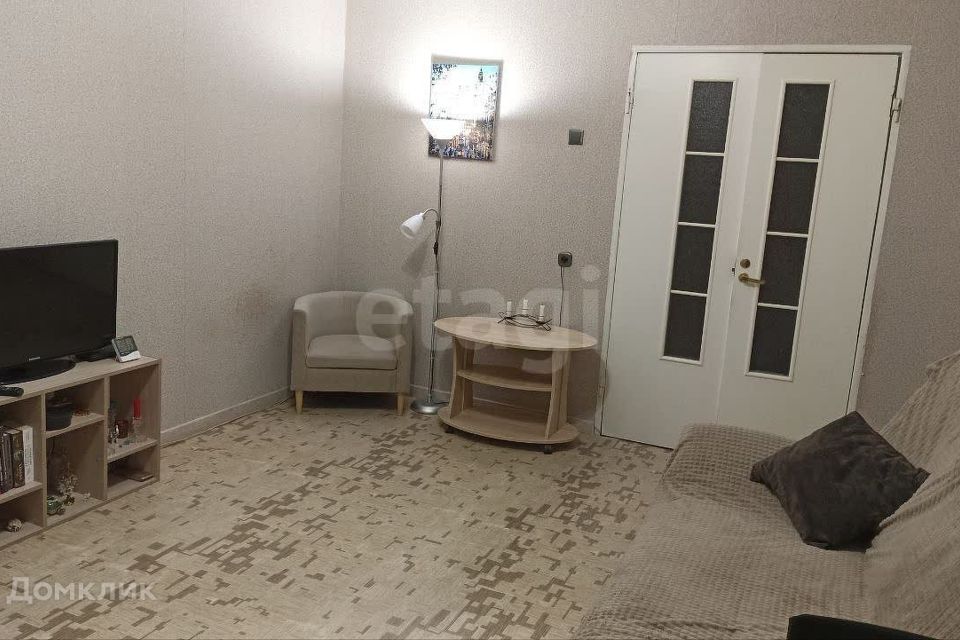Продаётся 3-комнатная квартира, 64.2 м²
