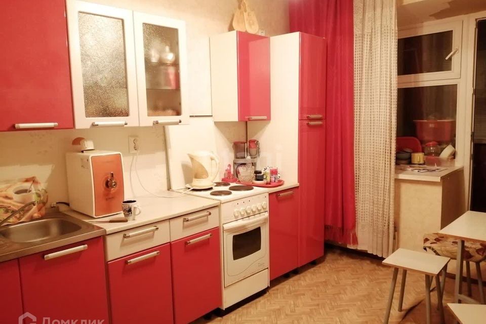 Продаётся 1-комнатная квартира, 41.3 м²