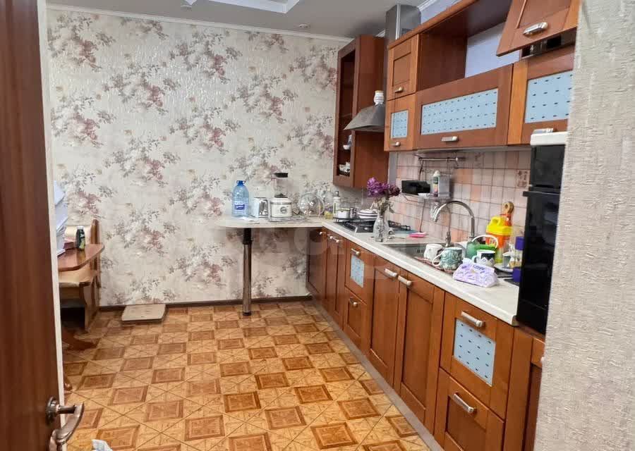 Сдаётся 4-комнатная квартира, 108.3 м²