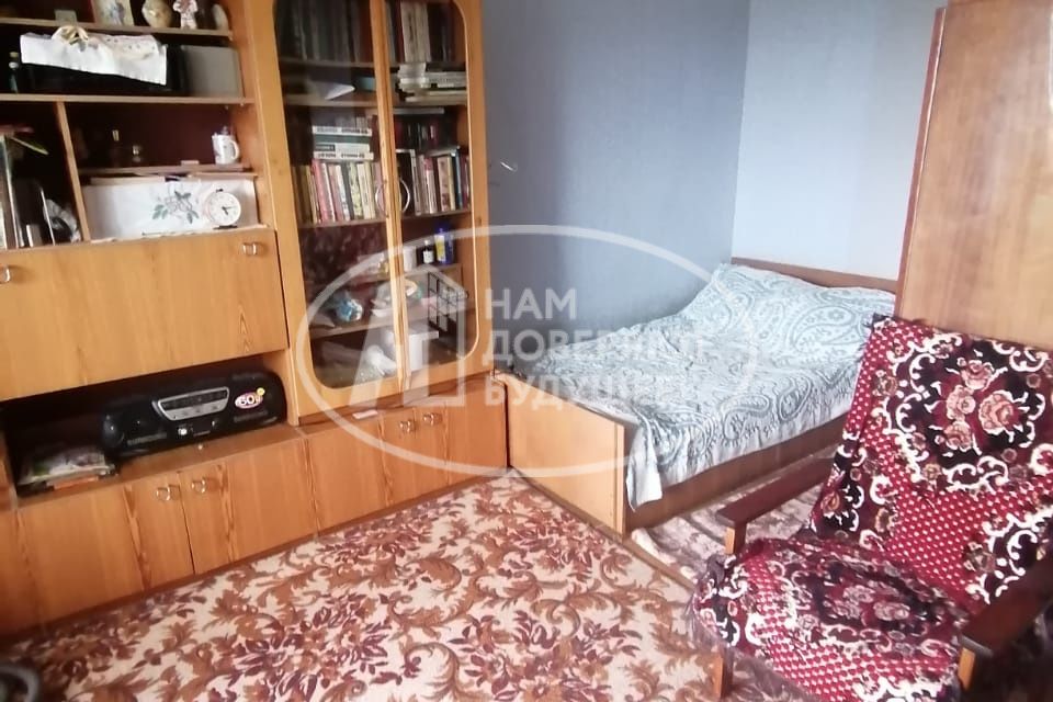 Продаётся 1-комнатная квартира, 32 м²